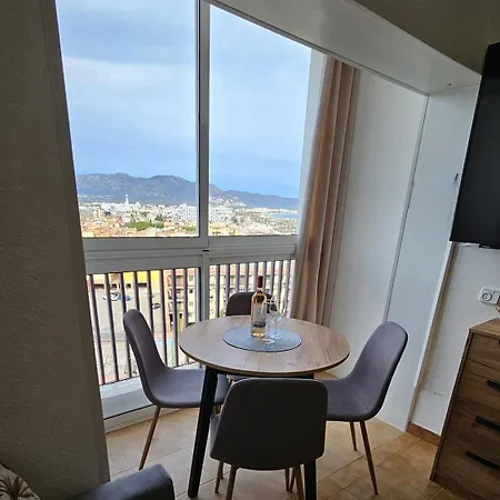 شقة Piso Monika *